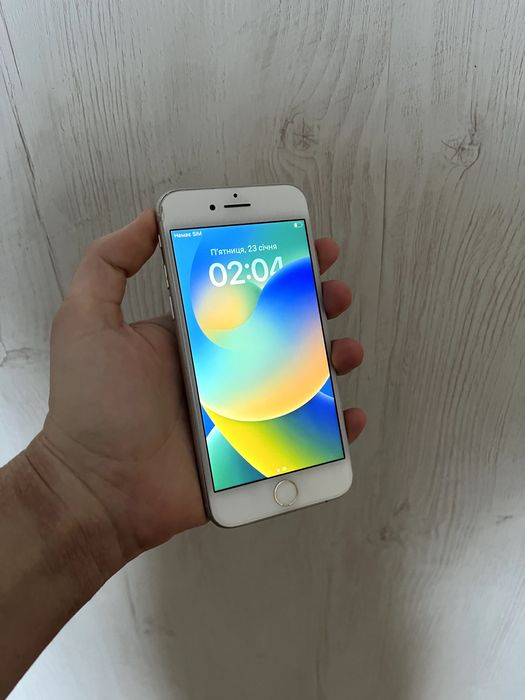 iPhone 8 Silver (256gb)