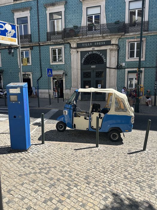 Tuk piaggio calessino 200 edicao comemorativa
