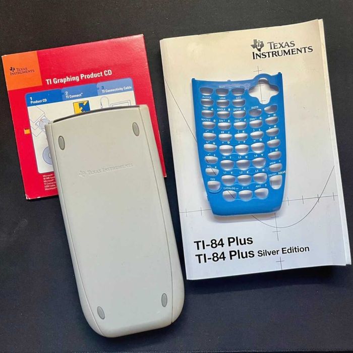 Calculadora Gráfica Texas Instruments TI-84 Plus Silver Edition + Acessórios