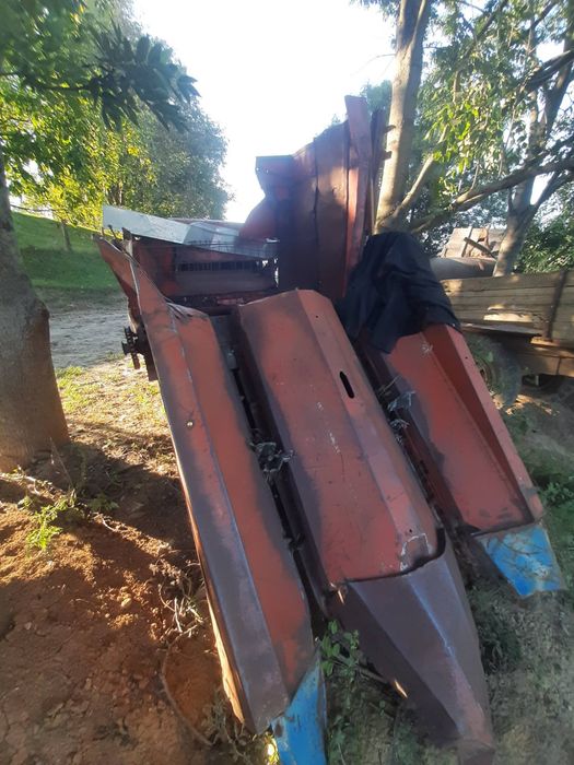 Продаю кукурудзяний комбаїн