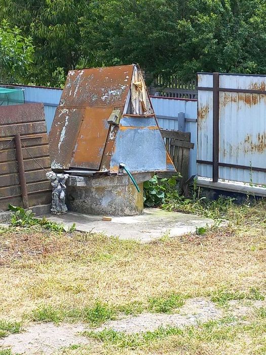 Продаж будинку, Медвеже Вушко