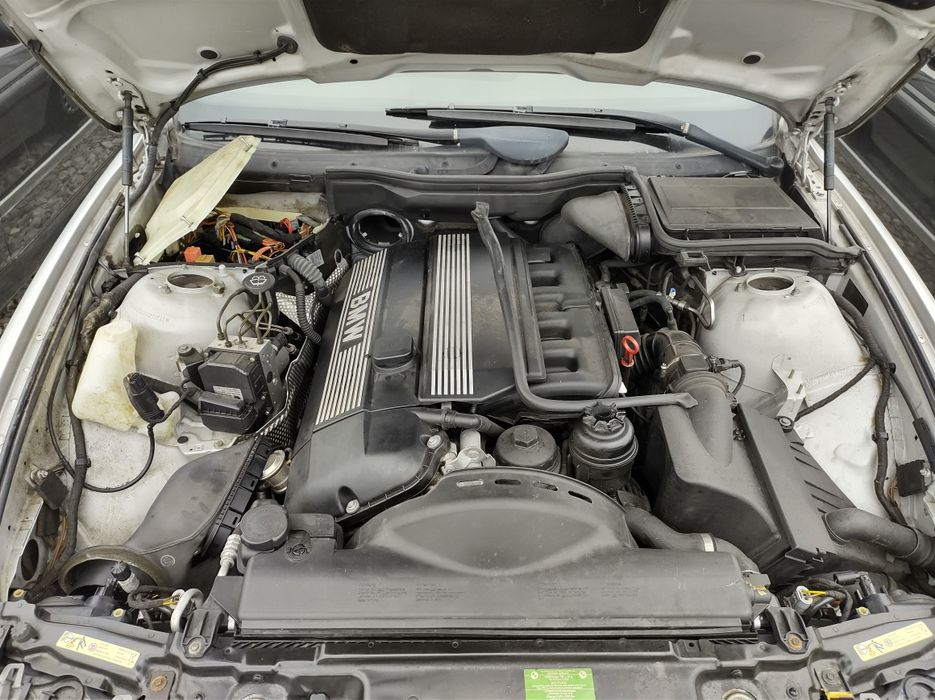 Kompletny silnik M52TUB25  BMW E46