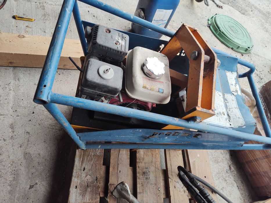 Honda  agregat układarka