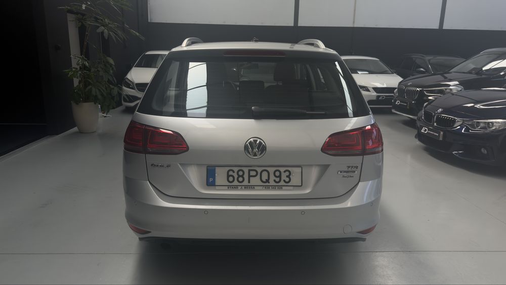 Volkswagen Golf VII Variant 1.6 TDI 110 CV Ano 2015