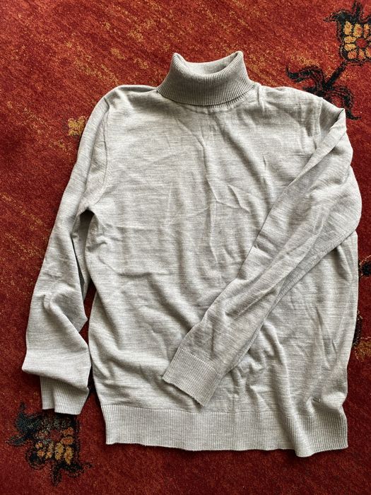 Sweter mlodziezowy chlopiecy
