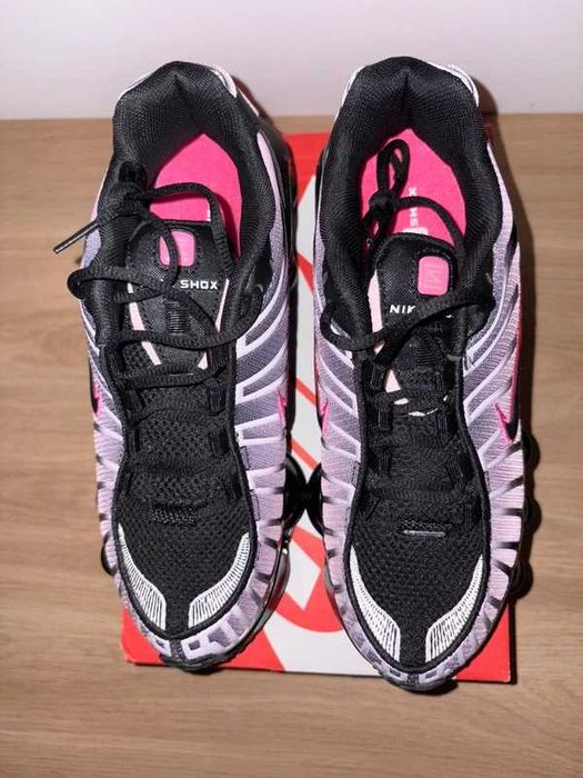 Nike Shox TL Czarny r.40
