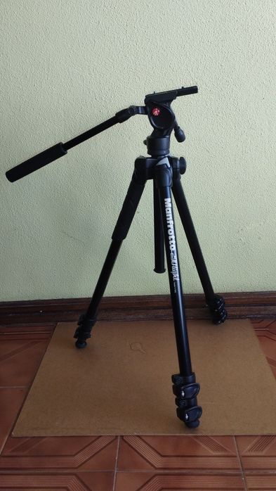 Tripé  Manfrotto