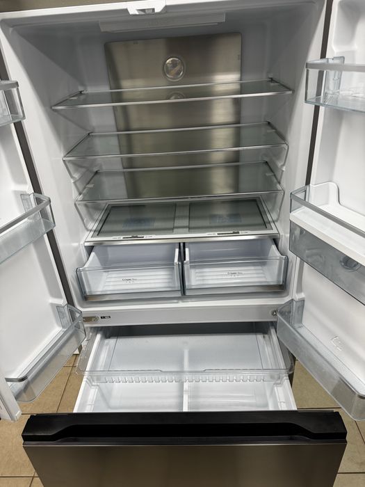 холодильник Cecotec Total NoFrost