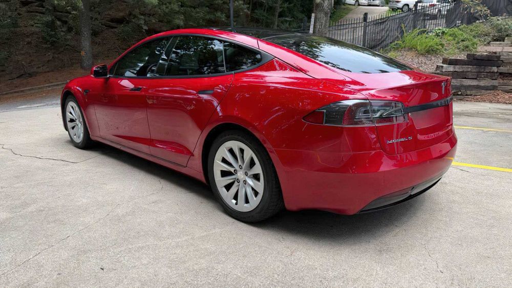 Tesla Model S 75      2017