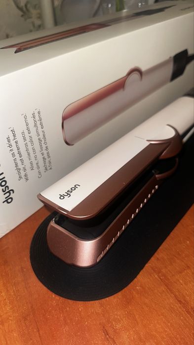 Dyson airstrait Випрямляч - Фен выпрямитель
