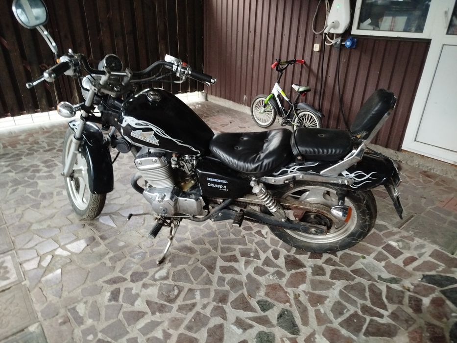 Продам мотоцикл  чопер.По тех.паспорту.