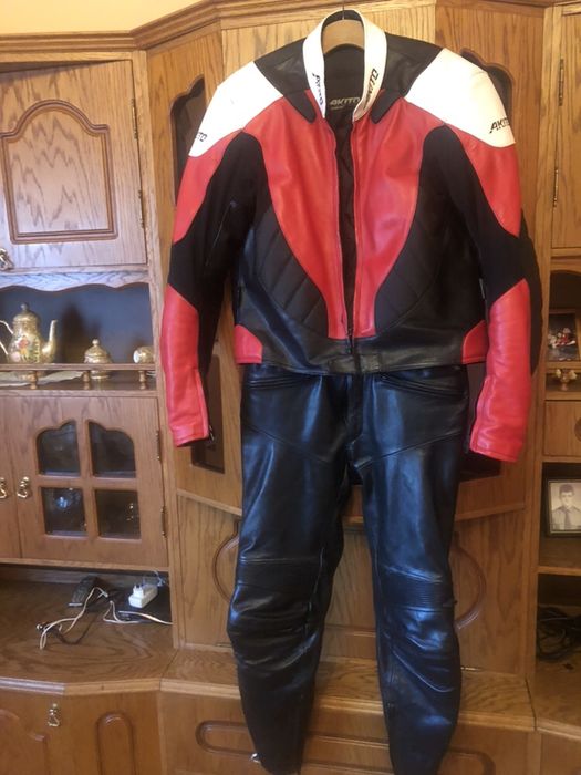 Мото костюм AKITO