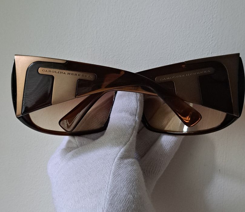 Okulary słoneczne przeciwsłoneczne vintage brązowe Carolina Herrera Y2K CH-208 CA-833