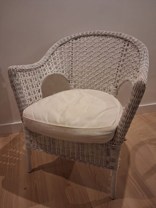 Cadeirão IKEA com almofada
