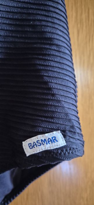 Fato de banho preto estruturado
