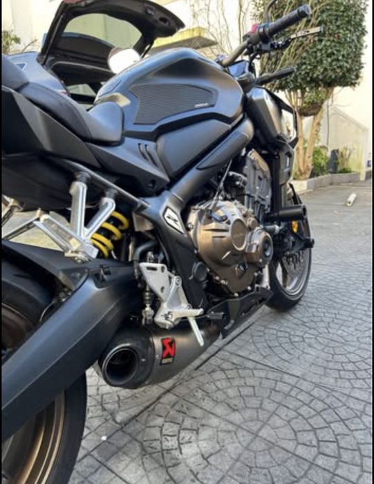 Honda CB 650R Akrapovic 2022/08