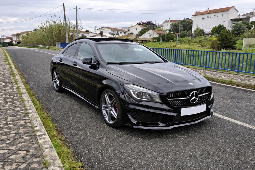 Mercedes-Benz CLA 220 AMG Aceito Retoma