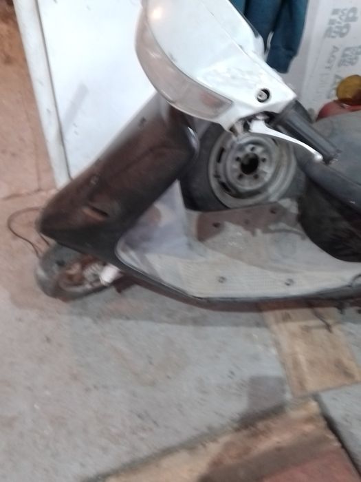 Продам скутер Хонда дио