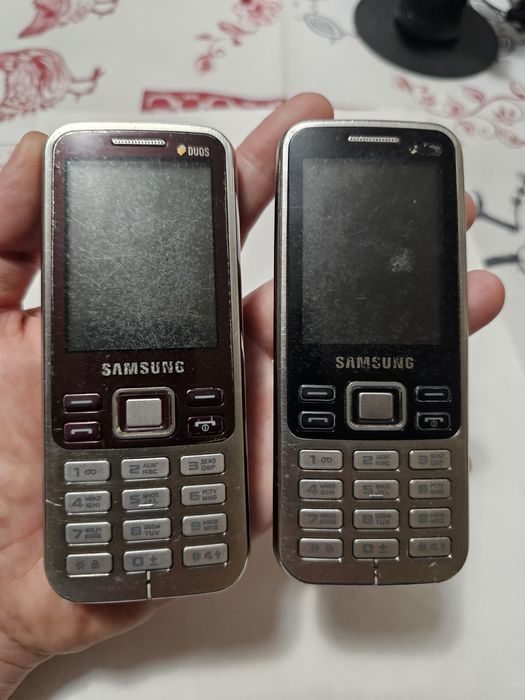 Кнопочний Телефон Samsung 3322 La Fleur  Не Робить Мікрофон