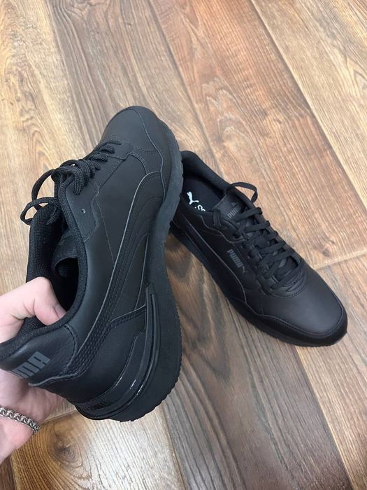 Чоловічі кросівки Puma ST Runner v4