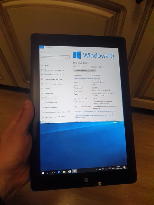 Планшет CHUWI Hi10 Plus 4/64 Андроїд і Віндовс