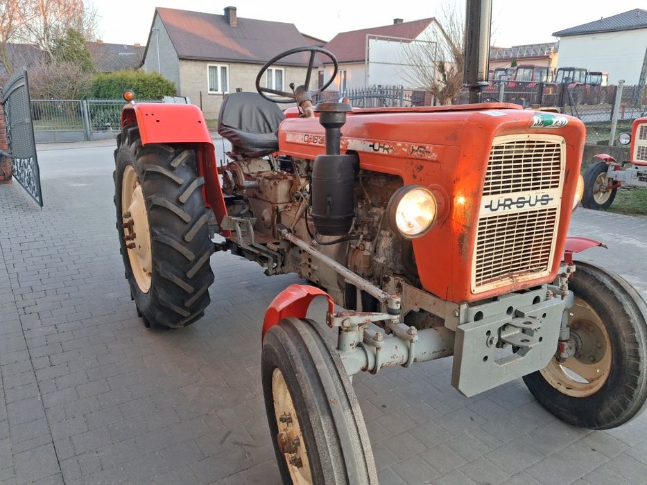 Ursus c335 ursus c330