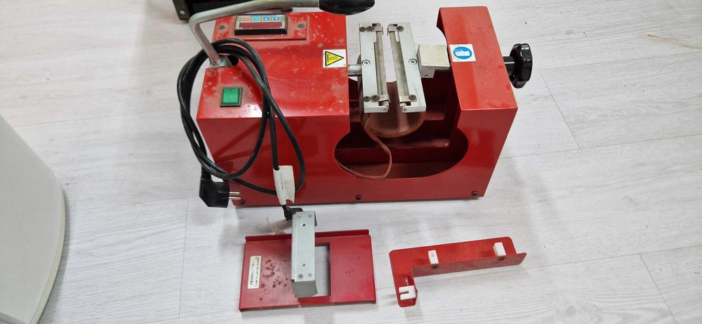 Prensa para copos e canecas -  KLEGA MULTIMUG