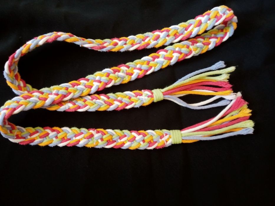 Пояс крайка кольоровий