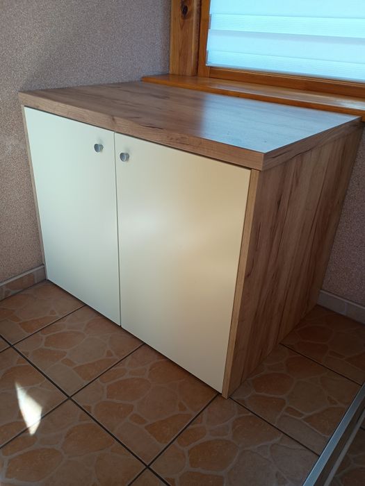 Meble kuchenne na wymiar, półki, szafki, zabudowy komody, kuchnie