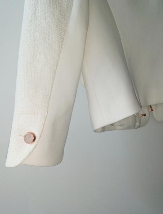 Жіночий стильний жакет