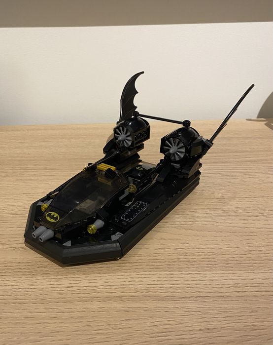 Lego Batman - motorówka Batmana