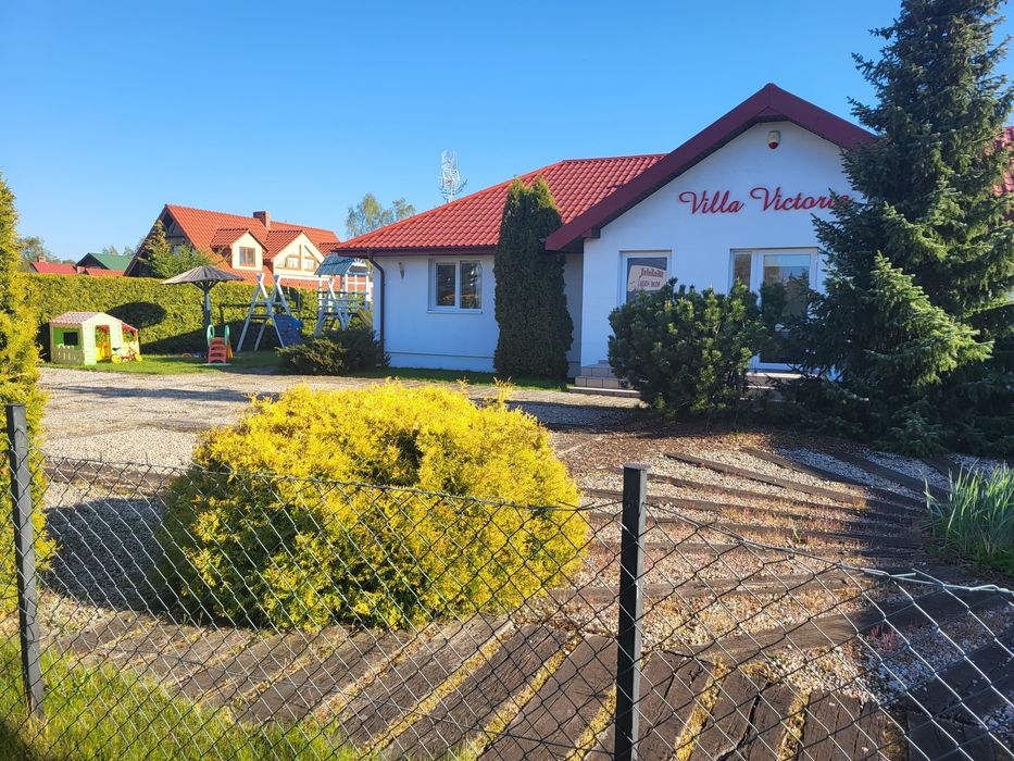 WAKACJE w ROWACH DOMKI , Cena od 220zł za dobę, nad  morzem ,Wakacj