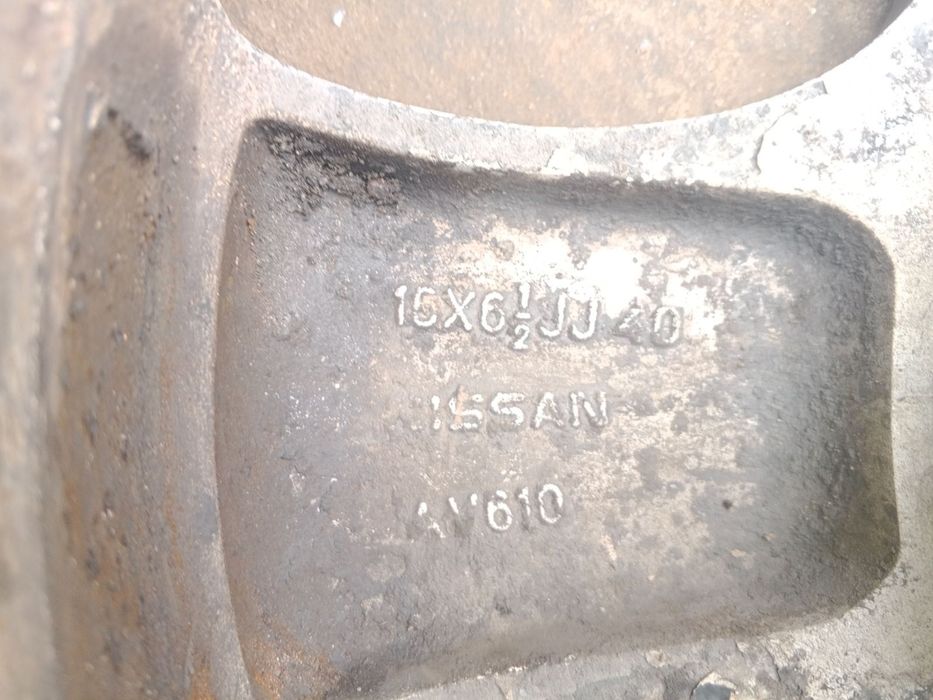 Продам литые диски 5/114.3/r16 Nissan i