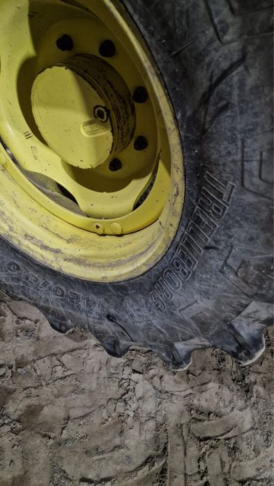 Opony Trelleborg TM 700 420/70R24