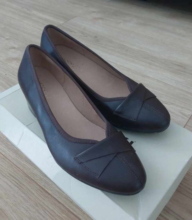 Czółenka skórzane brązowe rozmiar 38 Lasocki