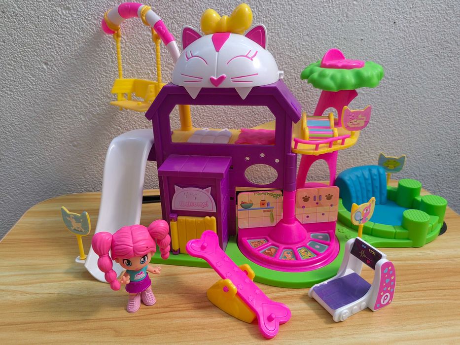 Pinypon Escolinha de Mascotes Famosa com 5 Figuras