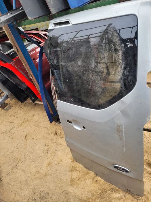 ford transit custom 2012 drzwi prawy  tył skrzydło  srebrne siwe szare