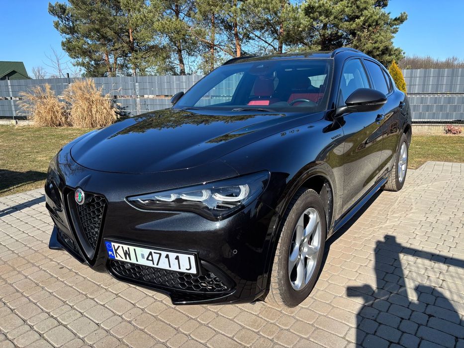Alfa Romeo Stelvio Alfa Romeo Stelvio Veloce Nero Edizione
