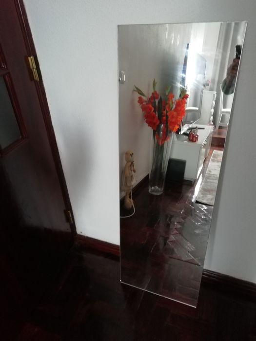 Vende-se espelho