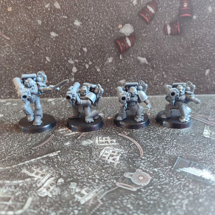 Warhammer 40k 4 space marines devastator