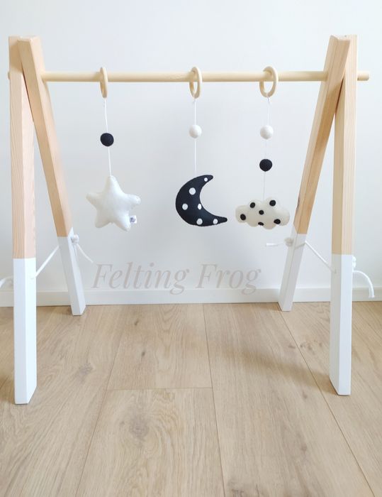 Stojak edukacyjny z zawieszkami, baby gym Kielce •