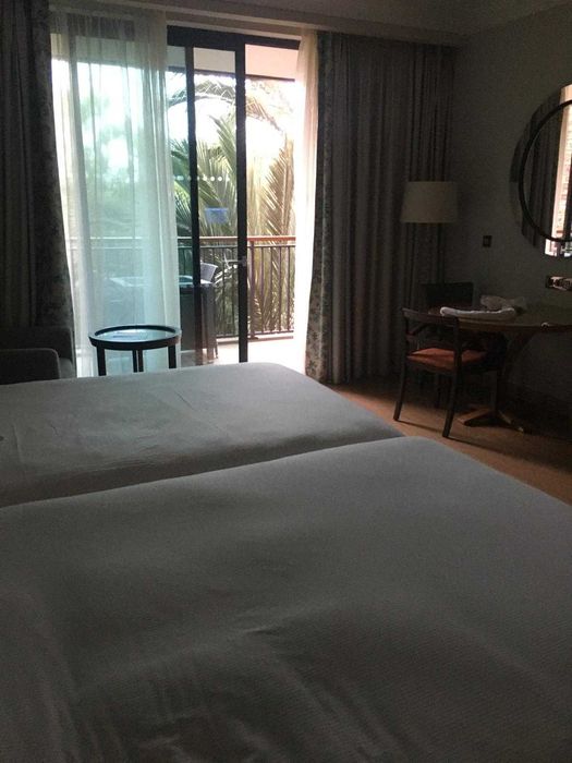 Cama Soummier e colchão 100 x 195 (2 juntos fazem cama king size)