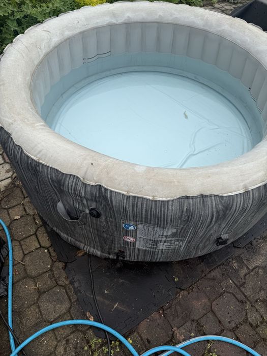 Jacuzzi dmuchane wave atlantic 2-4 osoby