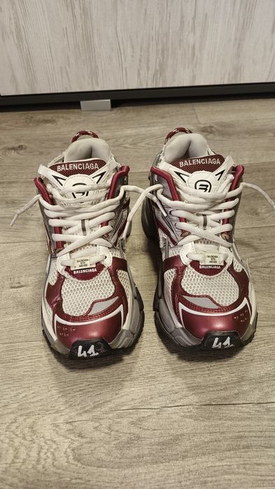Balenciaga Runner
