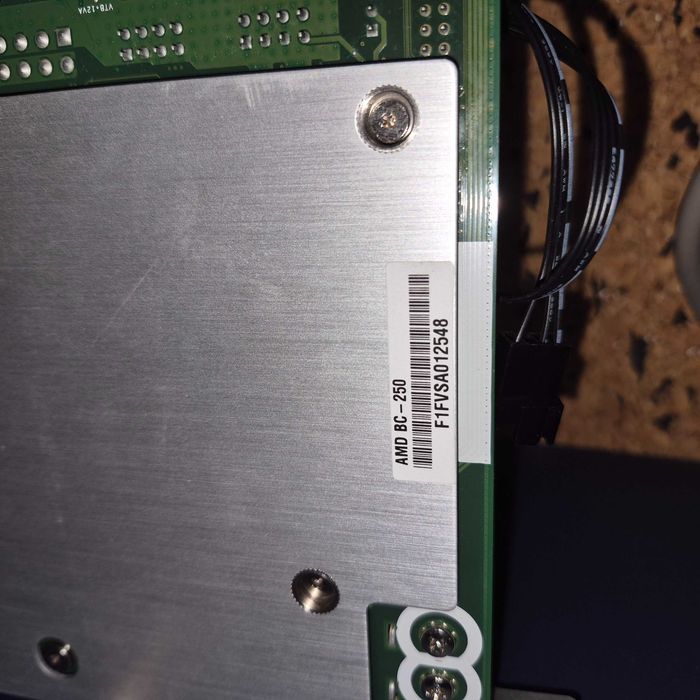 AMD BC-250 16GB GDDR6 - 8C/16T - Bazzite - SSD 250/500GB - готова система