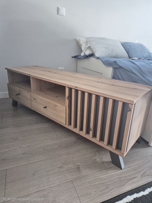 Móvel TV 138 cm, com 2 gavetas e 1 porta