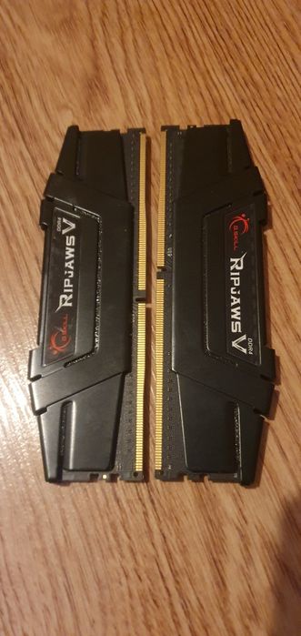 Ram ddr4  16gb kości