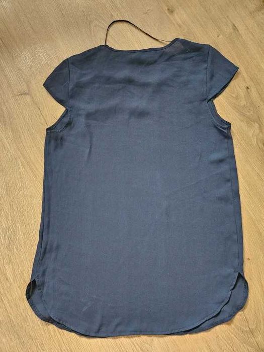 Elegancka bluzka Primark – rozmiar 34 (XS), idealna na lato