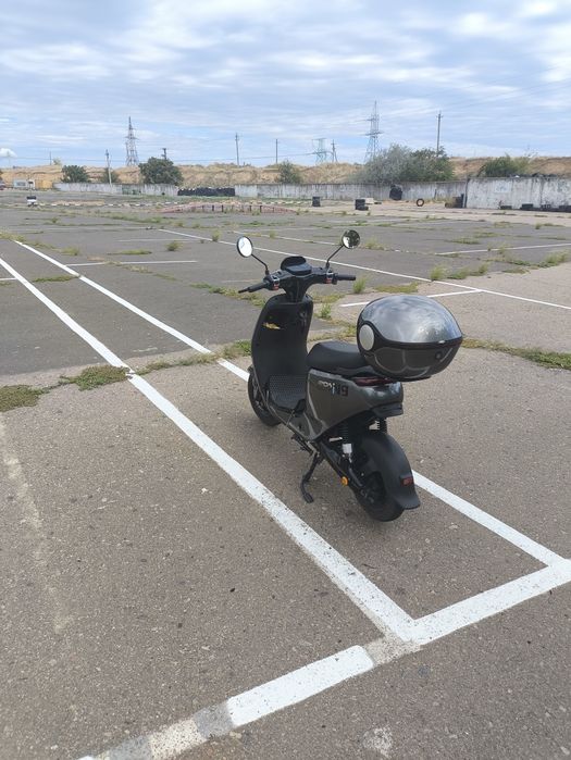 Продам Елетроскутер 1200 ватт