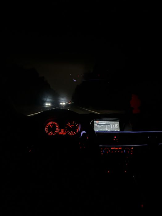 Sprzedam bmw e91 320d